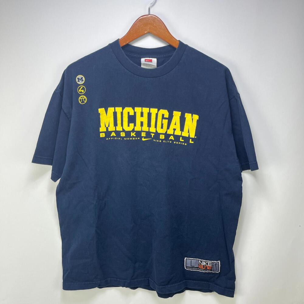 Vintage Nike Michigan Wolverines Basketball T Shirt Large